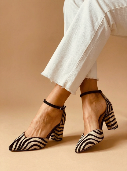 Zebra Trend – Pointed Court Shoes with Adjustable Ankle Strap